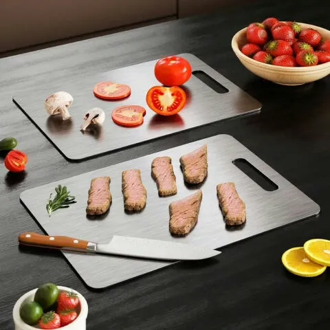 Surface en titane découpée au laser de la planche Katuchef